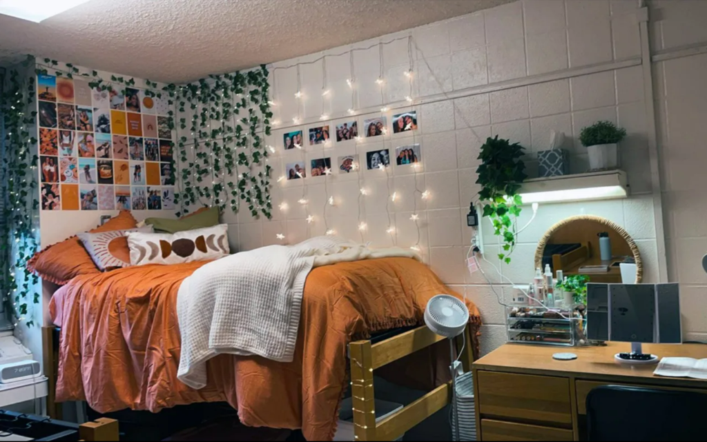 15 Essential Dorm Tips College Students Have to Know