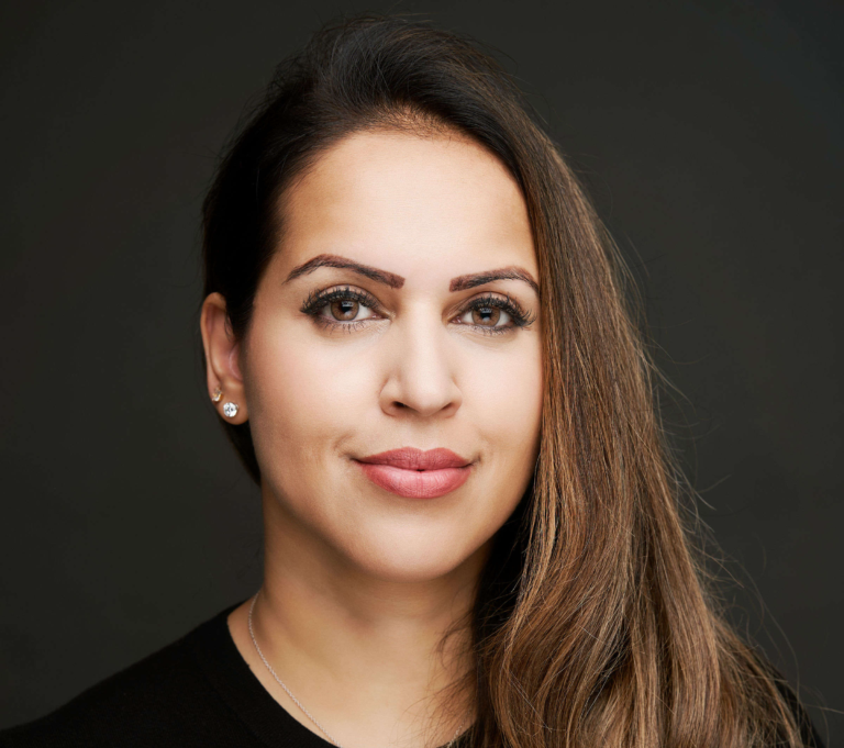 Samara Leads Us Through Life’s Challenges: Divorce, Business, and Beyond.